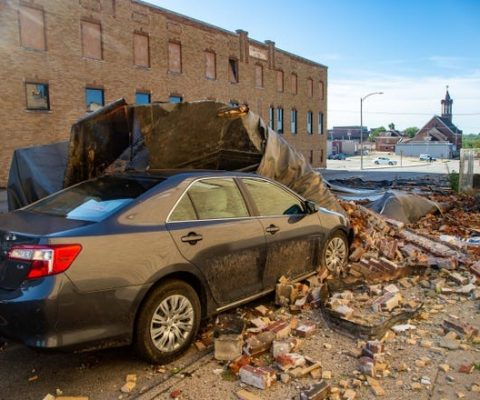 USA Today – Monday’s derecho damaged 10M acres of crops in Iowa; 600K still without power in MidwesT