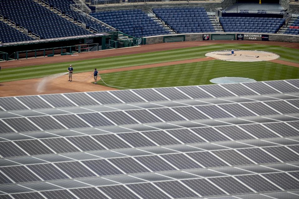 Forbes – Solar Powers To Leading Position In New Electricity Installations
